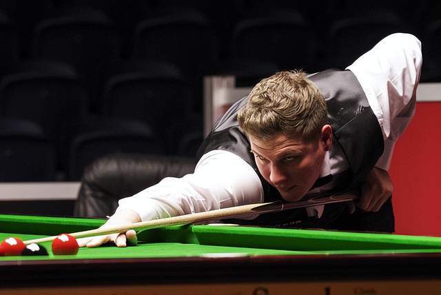 而戴维斯与 而戴维斯与